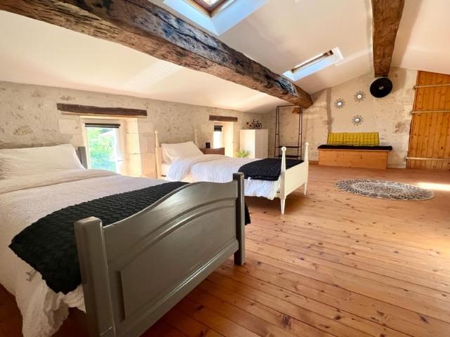 Le Grand Franc Gite Cosy Proche Tous Commerces Tonnay-Charente Εξωτερικό φωτογραφία